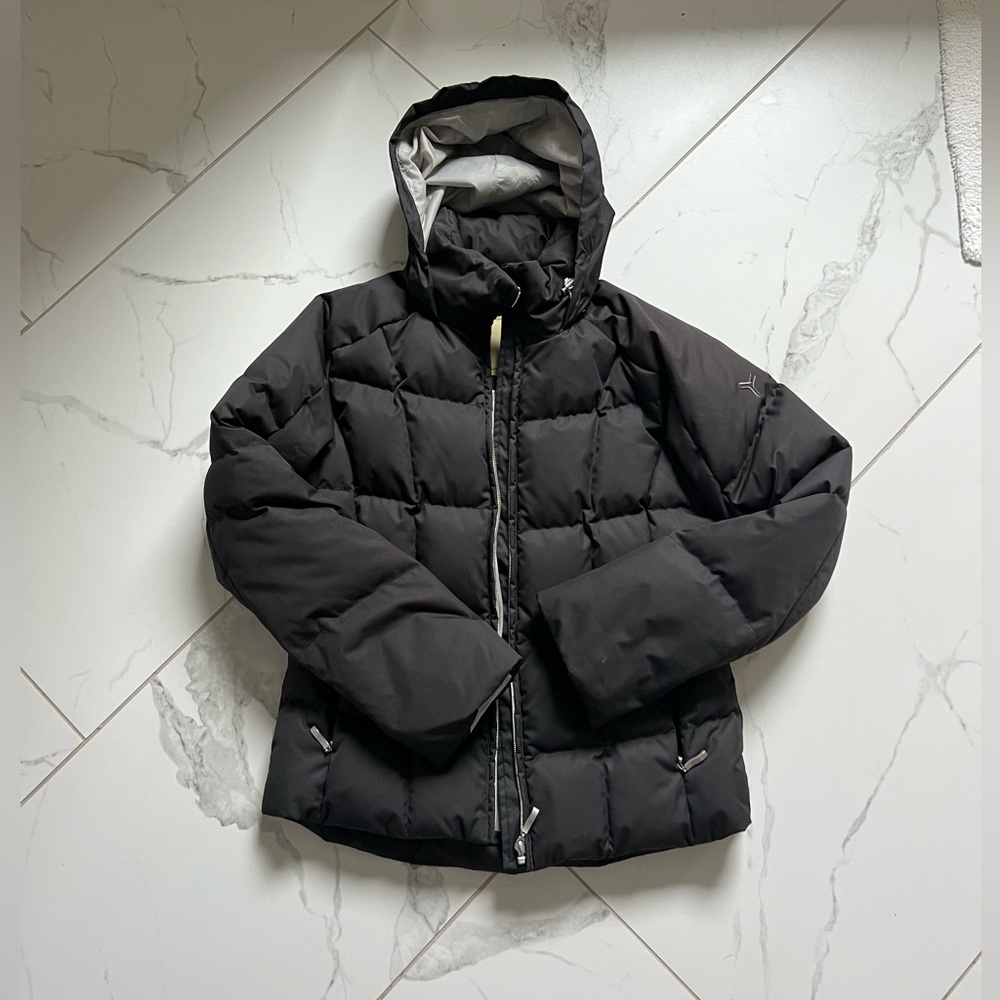 FERA Black Snow Jacket
